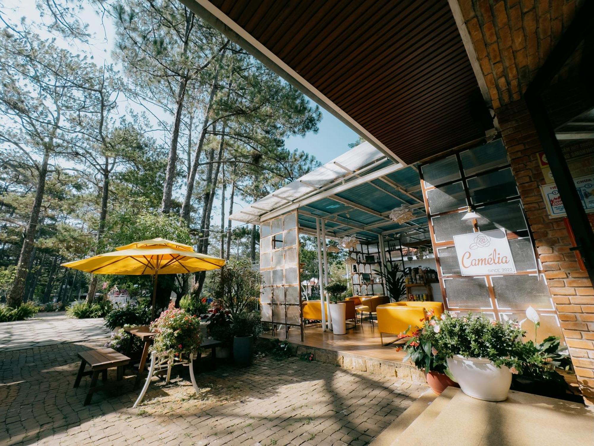 Camelia Coffee & Homestay Kon Von Kla Exterior foto